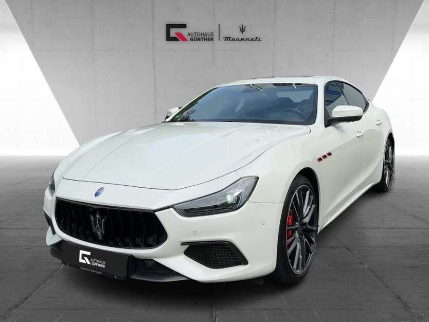 Maserati Ghibli 39.031 km 79.900 € Hamburg 20537