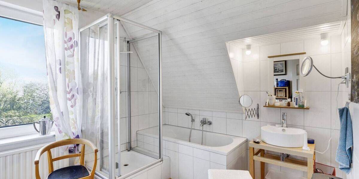 Einfamilienhaus Hamburg Finkenwerder - 5 Zimmer, 136 m&sup2;, 430.000&euro; | Angebot:26572285