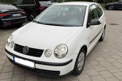 VW Polo 112.890 km 4.450 € Hamburg 22117