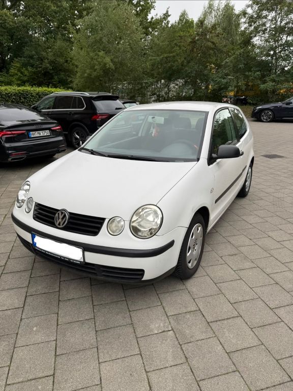 VW Polo 112.890 km 4.450 € Hamburg 22117