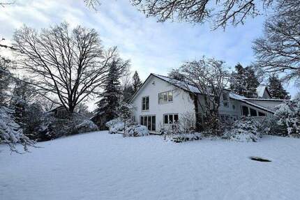 Großzügiges EFH mit parkähnlichem Garten, Vollkeller und abtrennbarem Baugrundstück 7 zimmer