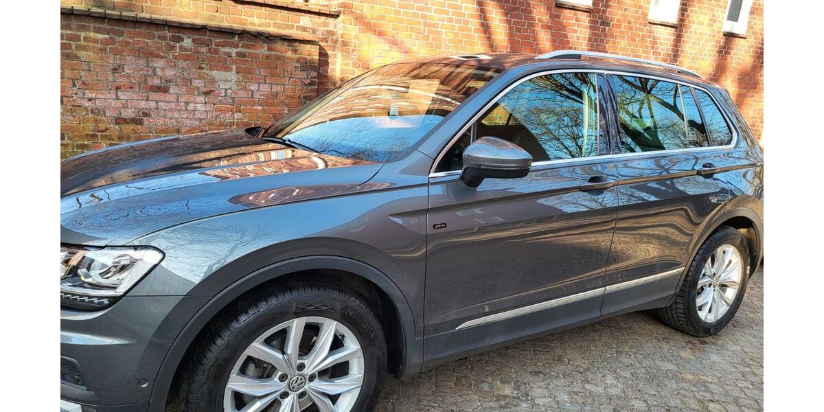 VW Tiguan 59.000 km 22.999 &euro; Hamburg 22049