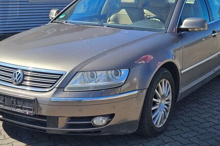 VW Phaeton 253.452 km 3.499 &euro; Rellingen 25462