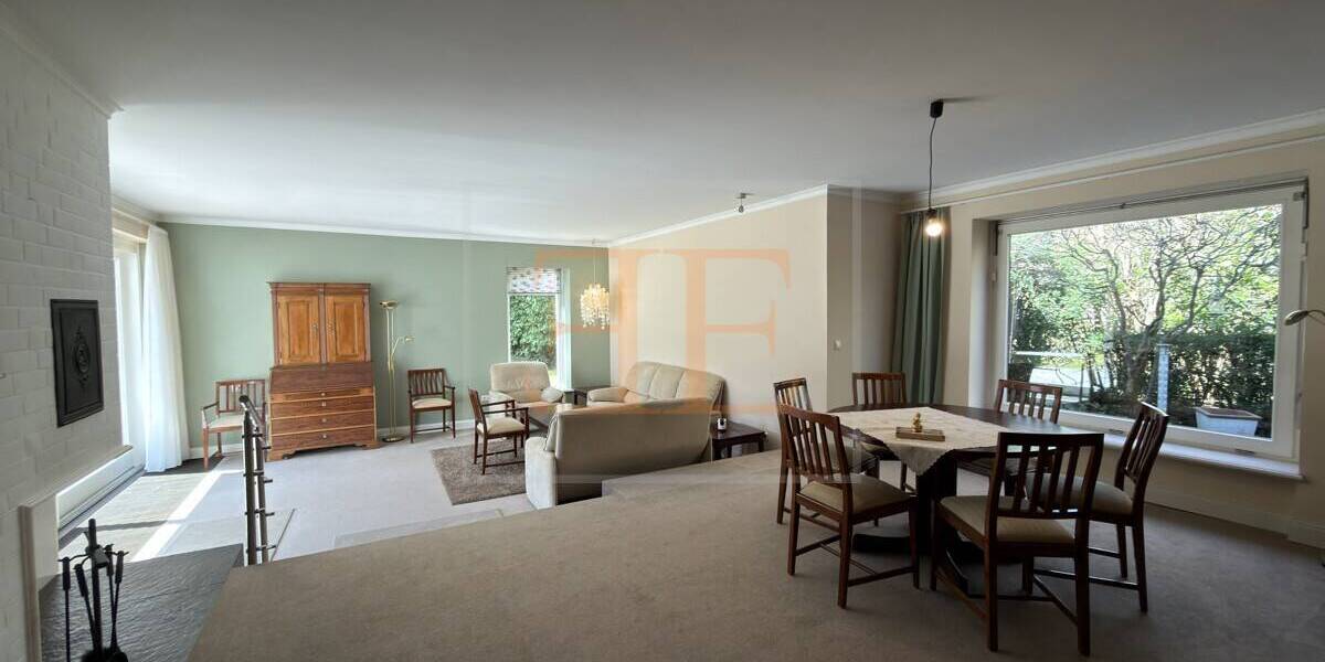 Charakterstarkes Architektenhaus mit Wellnessbereich und Indoor-Pool in Hamburg-Volksdorf - Einfamilienhaus Hamburg / Volksdorf Volksdorf | Angebot:26230730