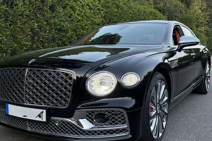 Bentley Flying Spur 3.700 km 284.900 € Hamburg 22763
