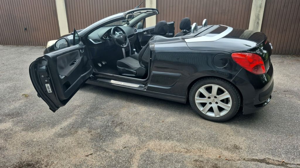 Peugeot 207 172.000 km 1.250 &euro; Hamburg 21129