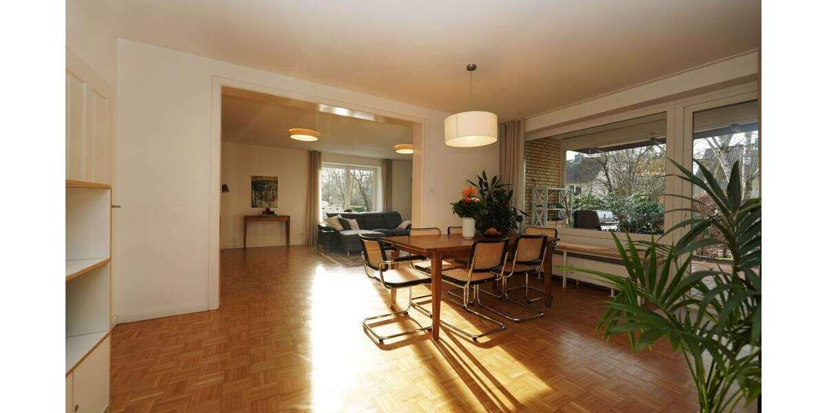 Etagenwohnung Hamburg / Volksdorf Volksdorf - 5 Zimmer, 120 m&sup2;, 585.000&euro; | Angebot:24833234