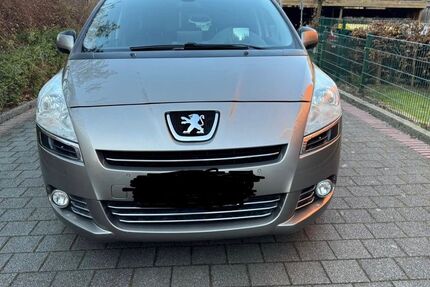 Peugeot 5008 160.000 km 2.400 &euro; Hamburg 21029