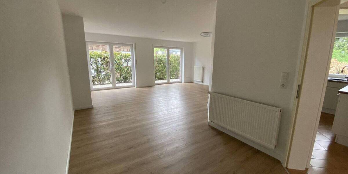 Doppelhaushälfte Hamburg Lurup - 5 Zimmer, 130 m&sup2;, 2.300&euro; | Angebot:26569284