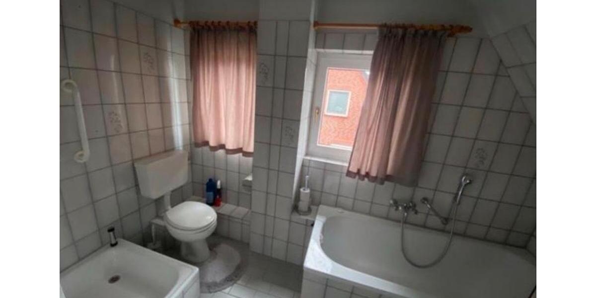 Etagenwohnung Ahrensburg - 3 Zimmer, 96 m&sup2;, 999&euro; | Angebot:26566626