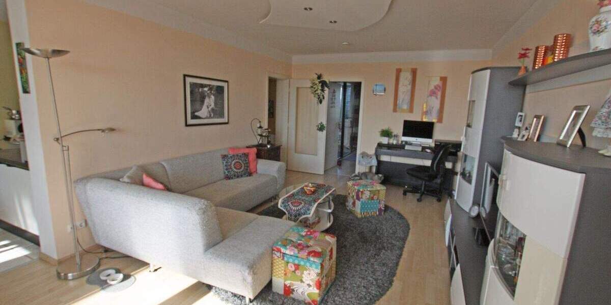 Etagenwohnung Glinde - 3 Zimmer, 80 m&sup2;, 250.000&euro; | Angebot:25705231