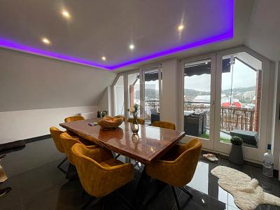 LUXURIÖS MÖBLIERTE WOHNUNG MIT WELLNESSBEREICH 3 zimmer