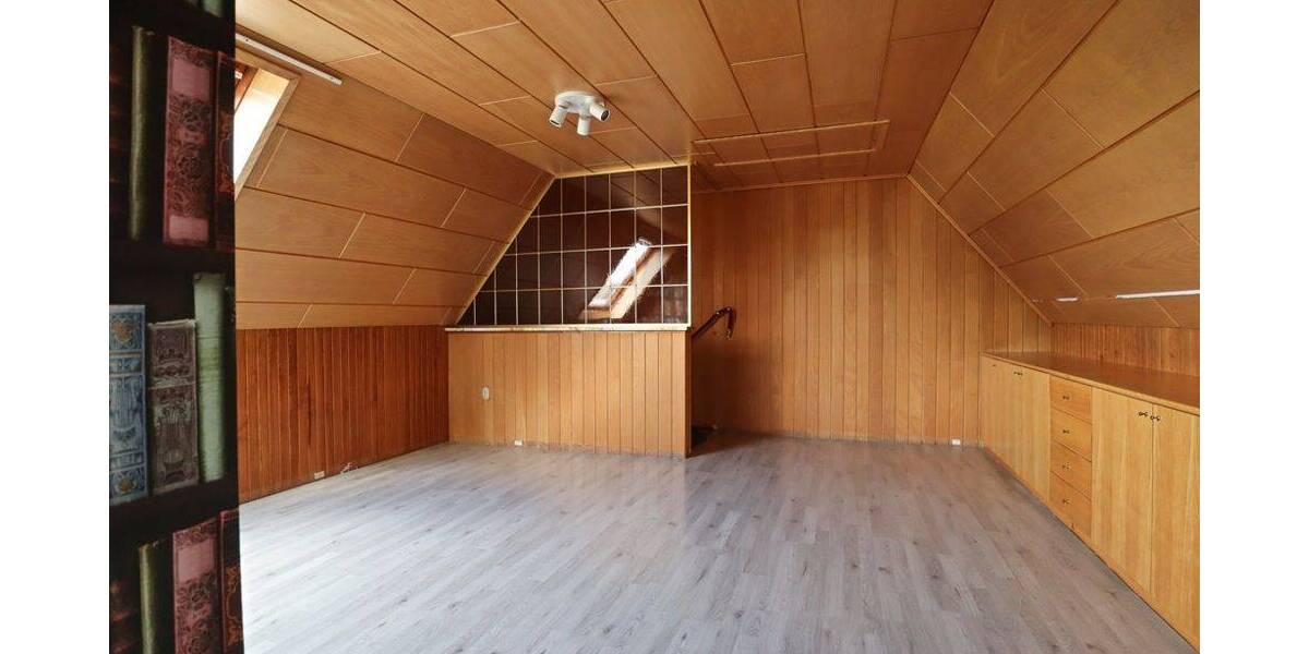 Doppelhaushälfte Pinneberg - 3 Zimmer, 121 m&sup2;, 1.270&euro; | Angebot:26858810