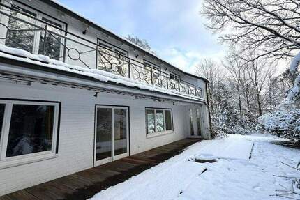 Großzügiges und charmantes Einfamilienhaus in ruhiger Anliegerstraße im grünen Duvenstedt 7 zimmer