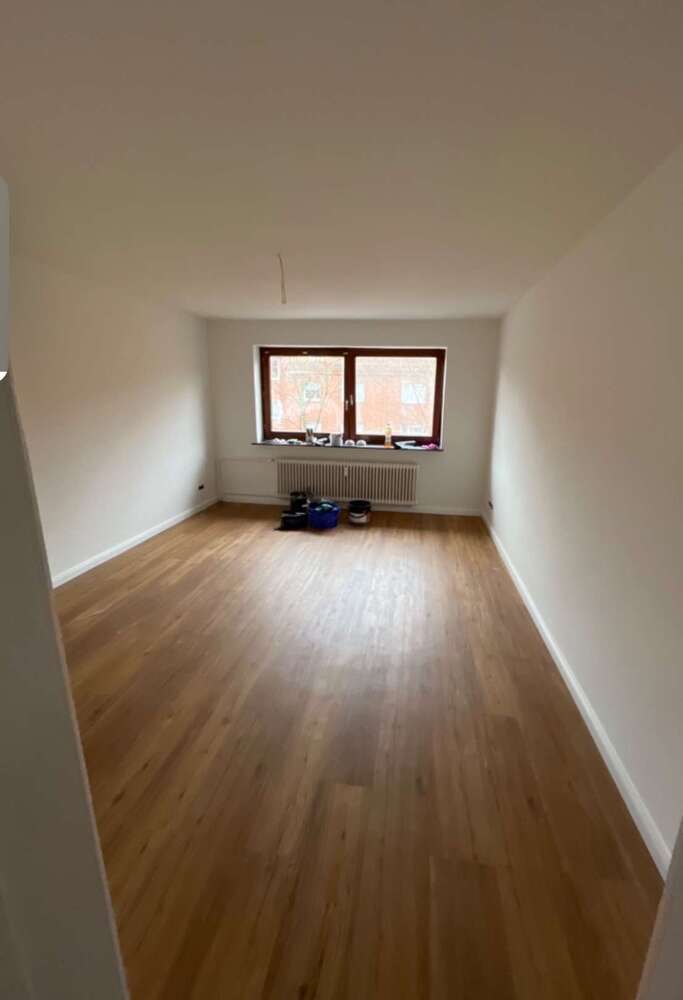 Wohnung zum Mieten in Hamburg 615 € 32 m²