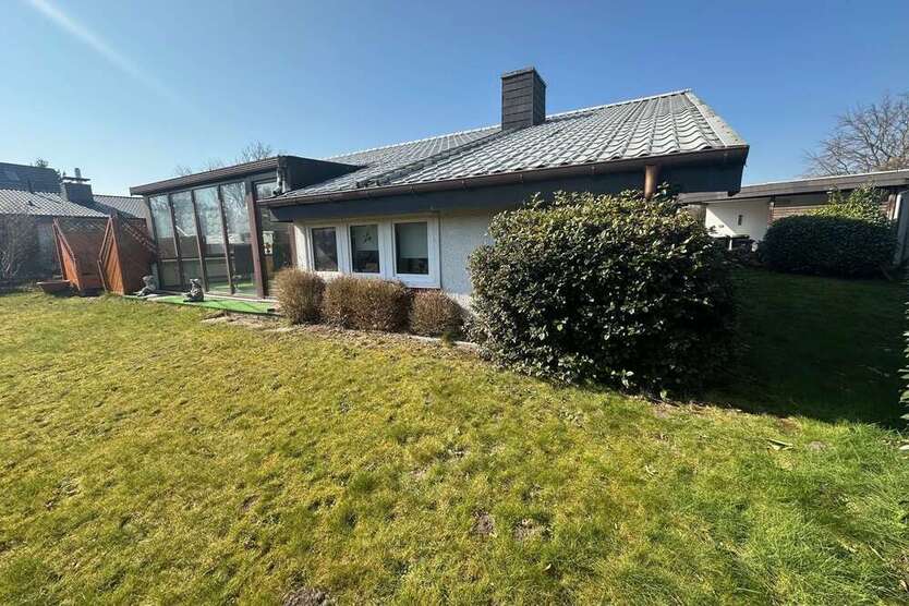 Haus zum Kaufen in Appen Etz 230.000 € 115 m²
