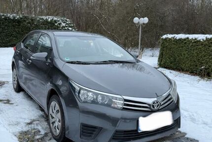 Toyota Corolla 90.350 km 9.900 &euro; Hamburg 22119