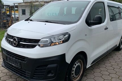 Opel Vivaro 99.900 km 21.290 € Hamburg 20539