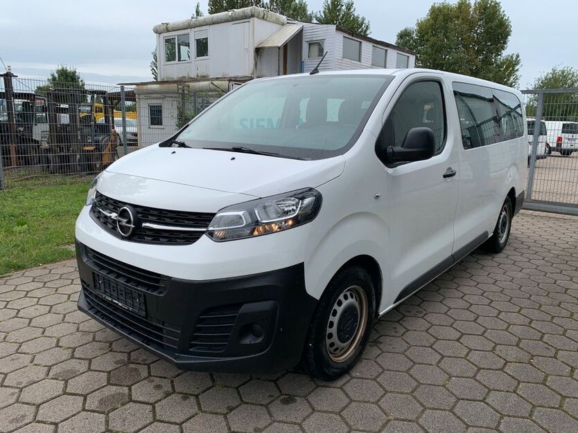 Opel Vivaro 99.900 km 21.290 € Hamburg 20539