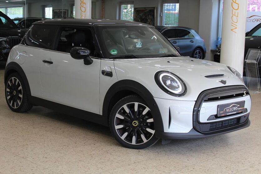 Cooper SE
