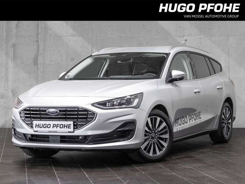 Ford Focus 25.000 km 21.390 € Hamburg 22335