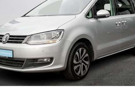 VW Sharan 105.320 km 26.839 &euro; Hamburg 22457