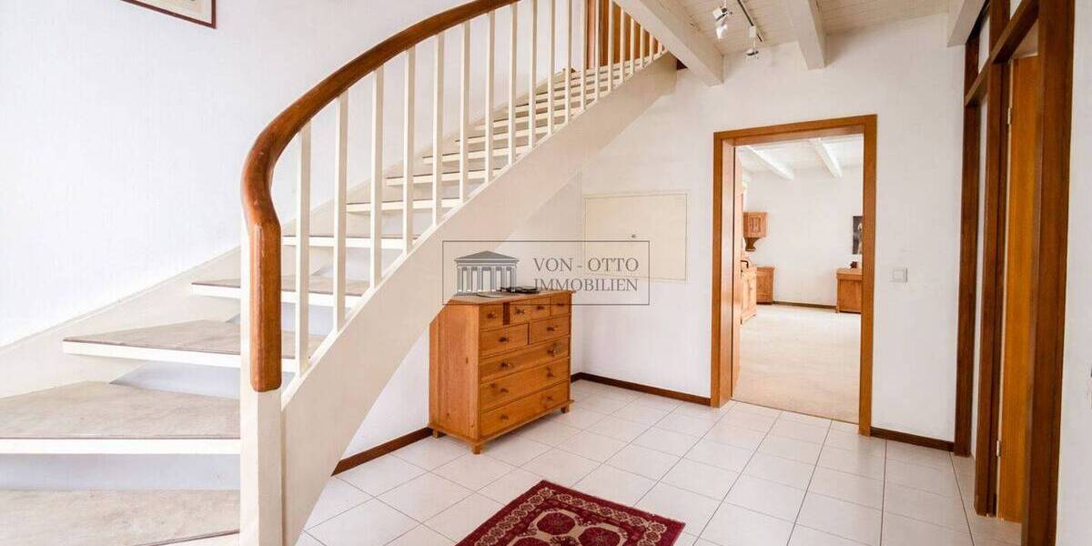 Mehrfamilienhaus, Wohnhaus Hamburg Wohldorf-Ohlstedt - 7 Zimmer, 220 m&sup2;, 999.999&euro; | Angebot:26159742