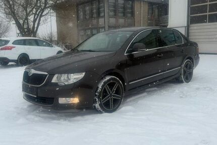 Skoda Superb 255.000 km 5.890 &euro; Winsen / Luhe 21423