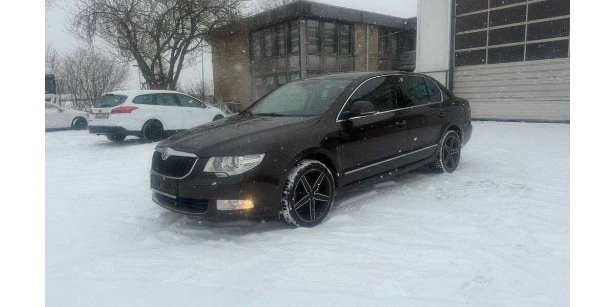 Skoda Superb 255.000 km 5.890 &euro; Winsen / Luhe 21423