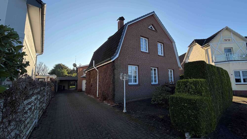 Einfamilienhaus Tornesch - 4 Zimmer, 180 m&sup2;, 489.000&euro; | Angebot:26195682