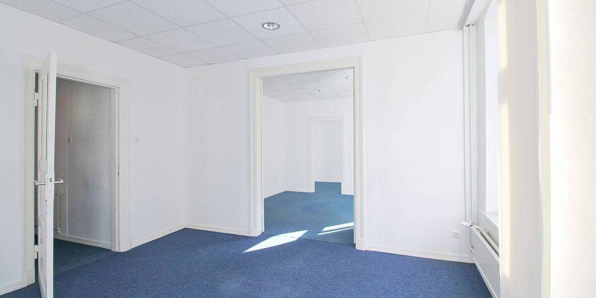 Gewerbeobjekt Hamburg Harburg - 6 Zimmer, 100 m&sup2;, 950&euro; | Angebot:25675973