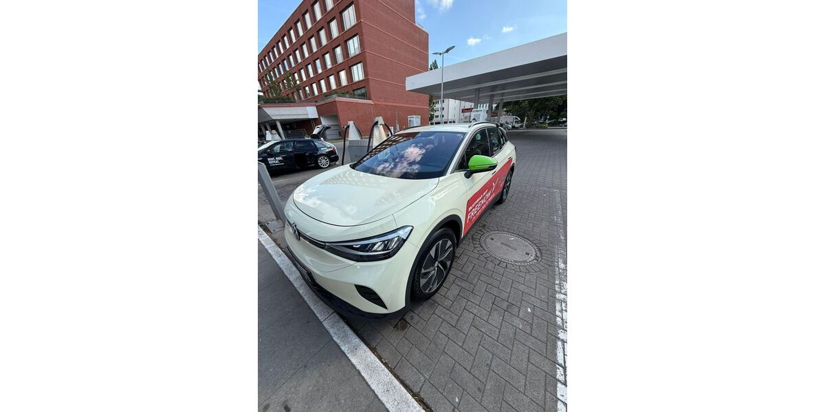 VW ID.4 369.487 km 8.400 &euro; Hamburg 20537