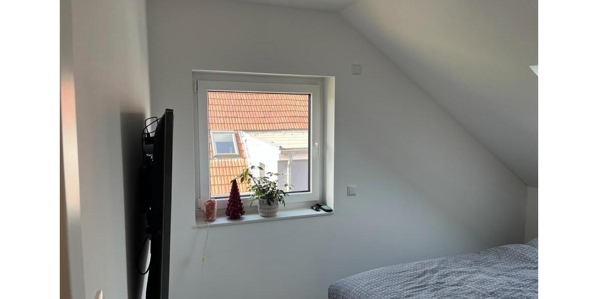 Dachgeschoßwohnung Seevetal Holtorfsloh - 2 Zimmer, 82 m&sup2;, 1.270&euro; | Angebot:26322892