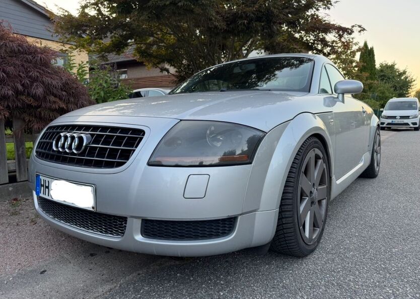 Audi TT 258.000 km 4.890 € Hamburg 22399