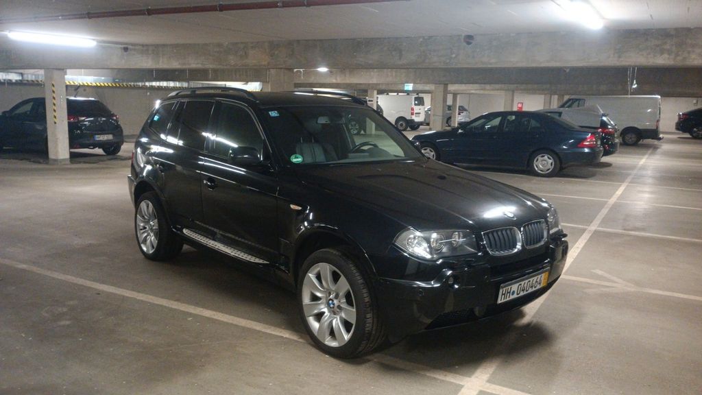 BMW X3 131.000 km 9.450 &euro; Hamburg 22309