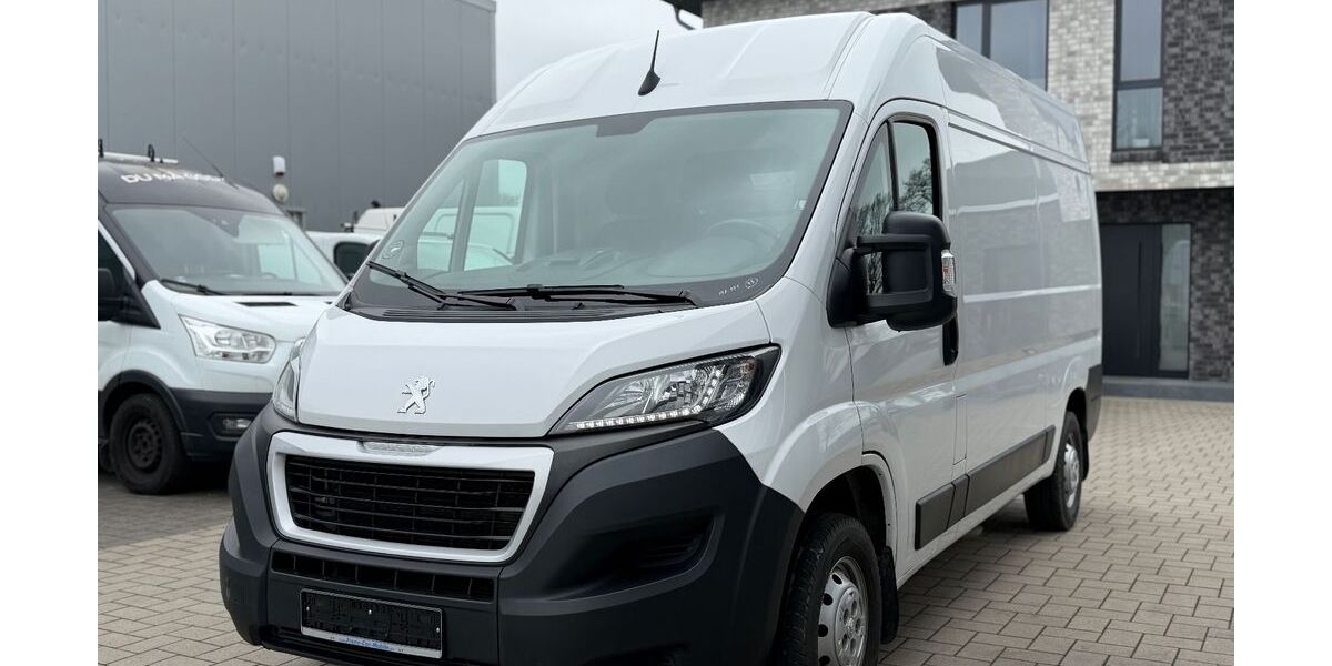 Peugeot Boxer 138.030 km 17.300 &euro; Appen-Etz 25482