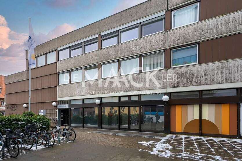 Büro in Lüneburg 349.000 € 119.6 m²