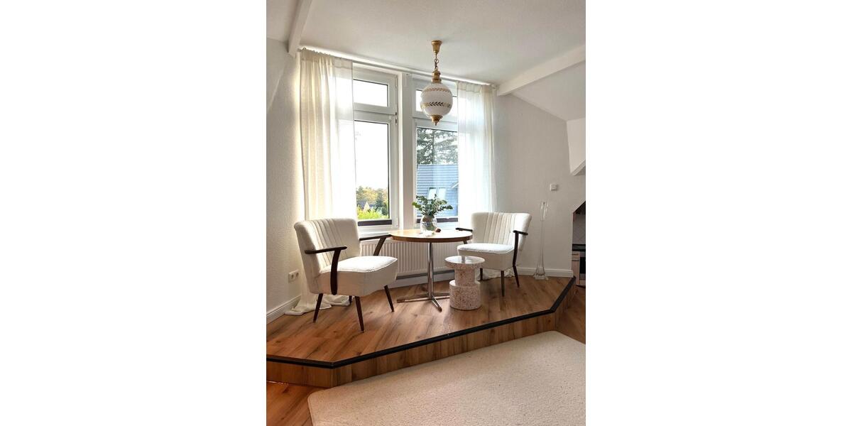 Dachgeschoßwohnung Buchholz in der Nordheide - 1 Zimmer, 67 m&sup2;, 1.200&euro; | Angebot:26251178