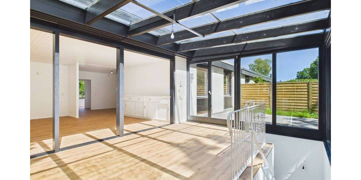 Bungalow Hamburg Hummelsbüttel - 1 Zimmer, 143 m&sup2;, 2.800&euro; | Angebot:26852236