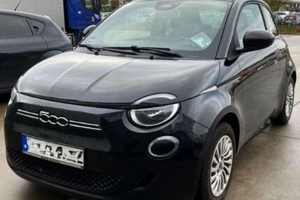 Fiat 500e 28.406 km 11.990 &euro; Buchholz in der Nordheide 21244