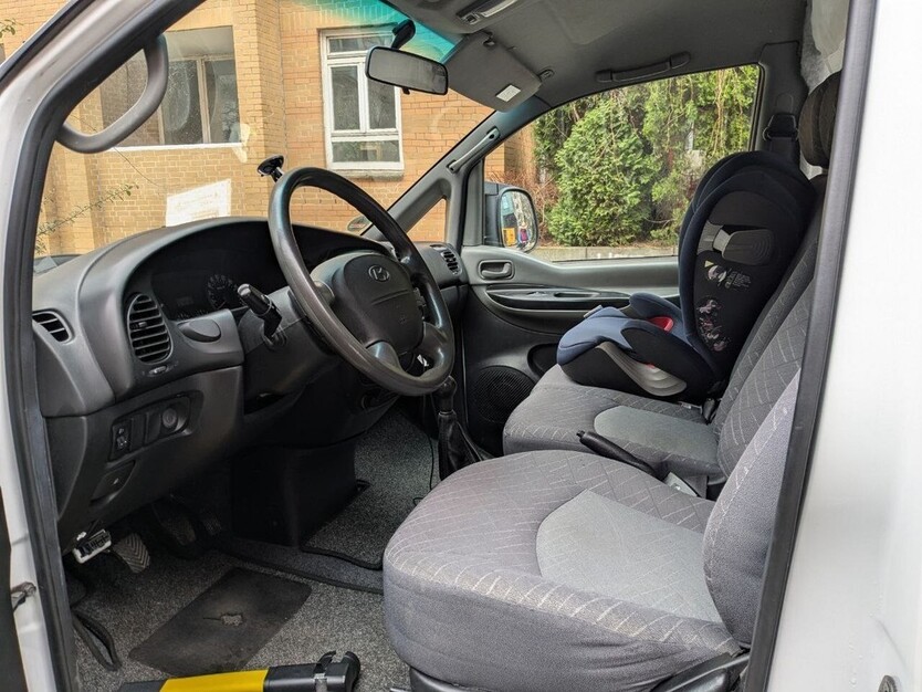 Hyundai H 1 208.000 km 8.000 € Hamburg 20038