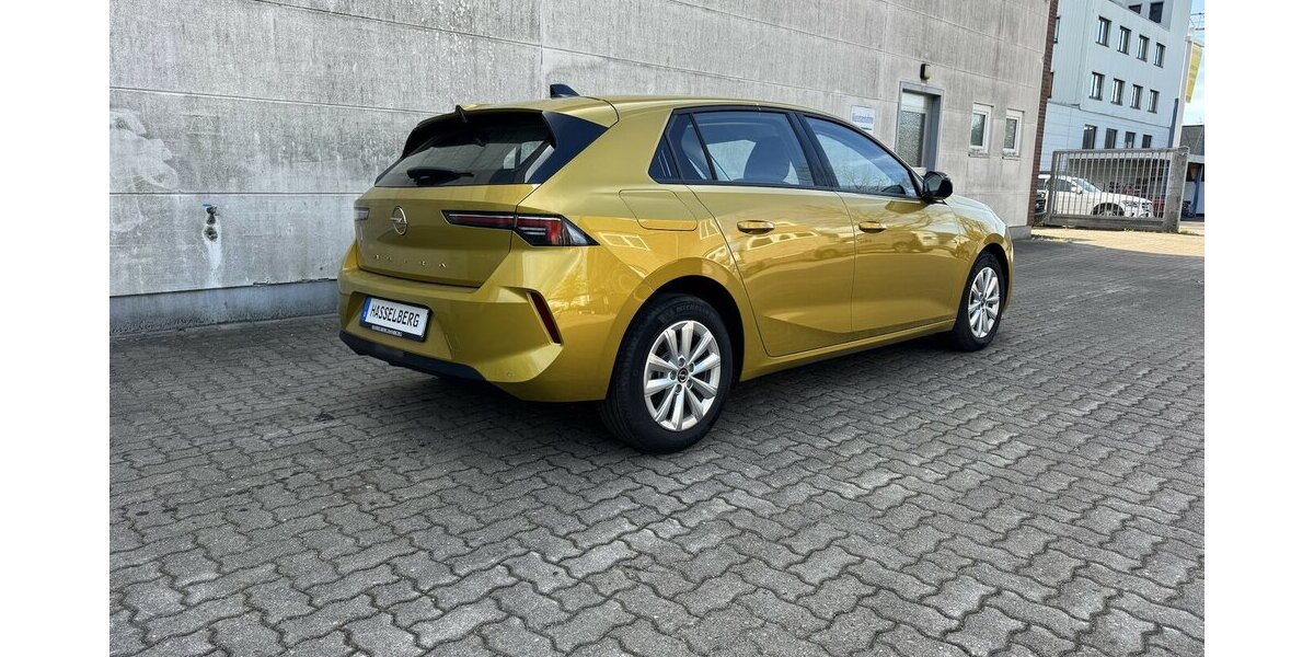 Opel Astra L Kult Gelb 1.001 km 19.999 &euro; Hamburg 22339