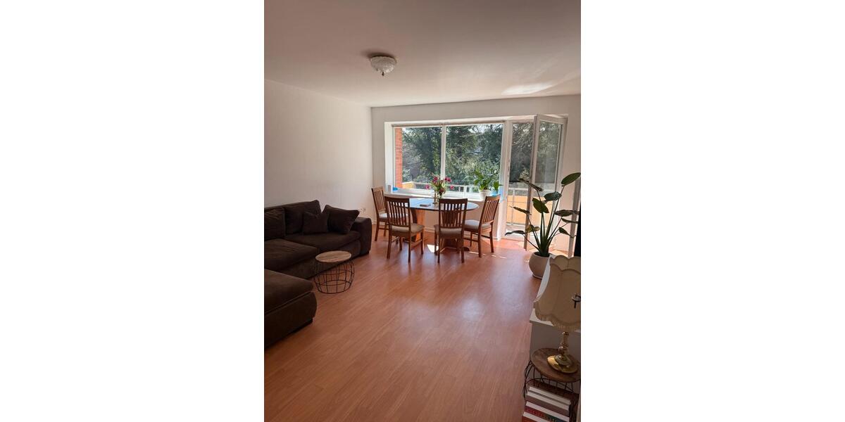 Mehrfamilienhaus, Wohnhaus Ahrensburg - 2.5 Zimmer, 69 m&sup2;, 1.400&euro; | Angebot:26213188