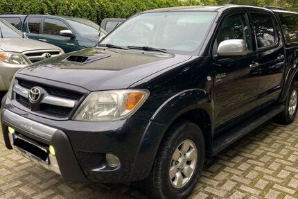 Toyota Hilux 166.000 km 12.200 € Hamburg 20535