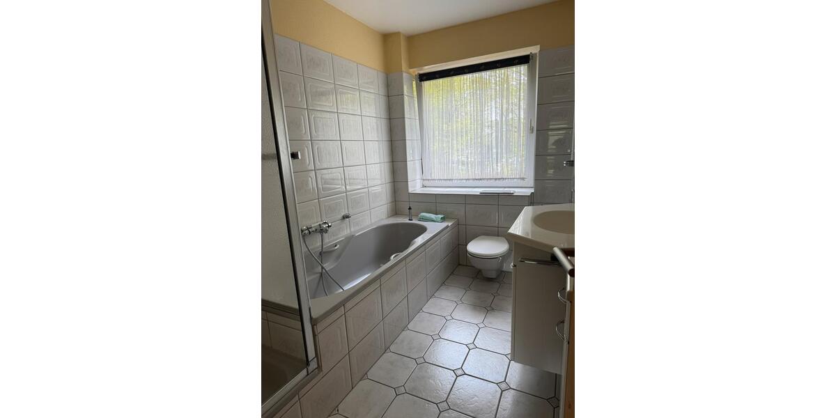 Reihenhaus Reinbek - 4 Zimmer, 120 m&sup2;, 480.000&euro; | Angebot:26384676