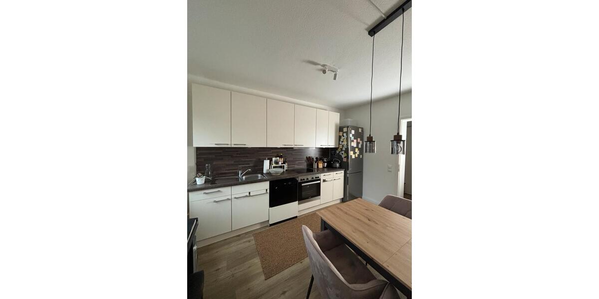 Etagenwohnung Hamburg Barmbek-Nord - 1 Zimmer, 58 m&sup2;, 1.800&euro; | Angebot:26130250