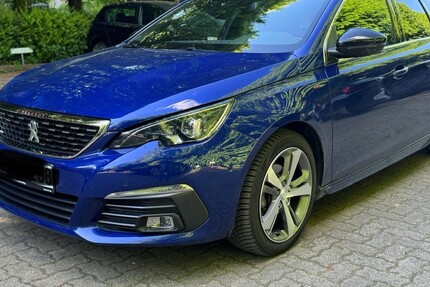 Peugeot 308 SW 49.950 km 16.990 € Hamburg 20038