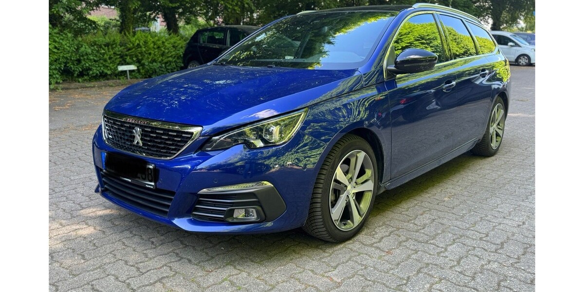 Peugeot 308 SW 49.950 km 16.990 € Hamburg 20038