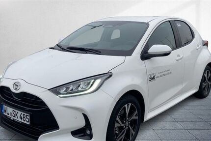 Toyota Yaris 7.500 km 25.480 &euro; Buchholz 21244
