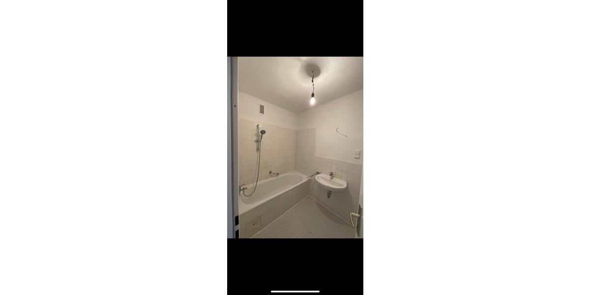 Etagenwohnung Hamburg Altona-Nord - 3 Zimmer, 74 m&sup2;, 750&euro; | Angebot:25825036